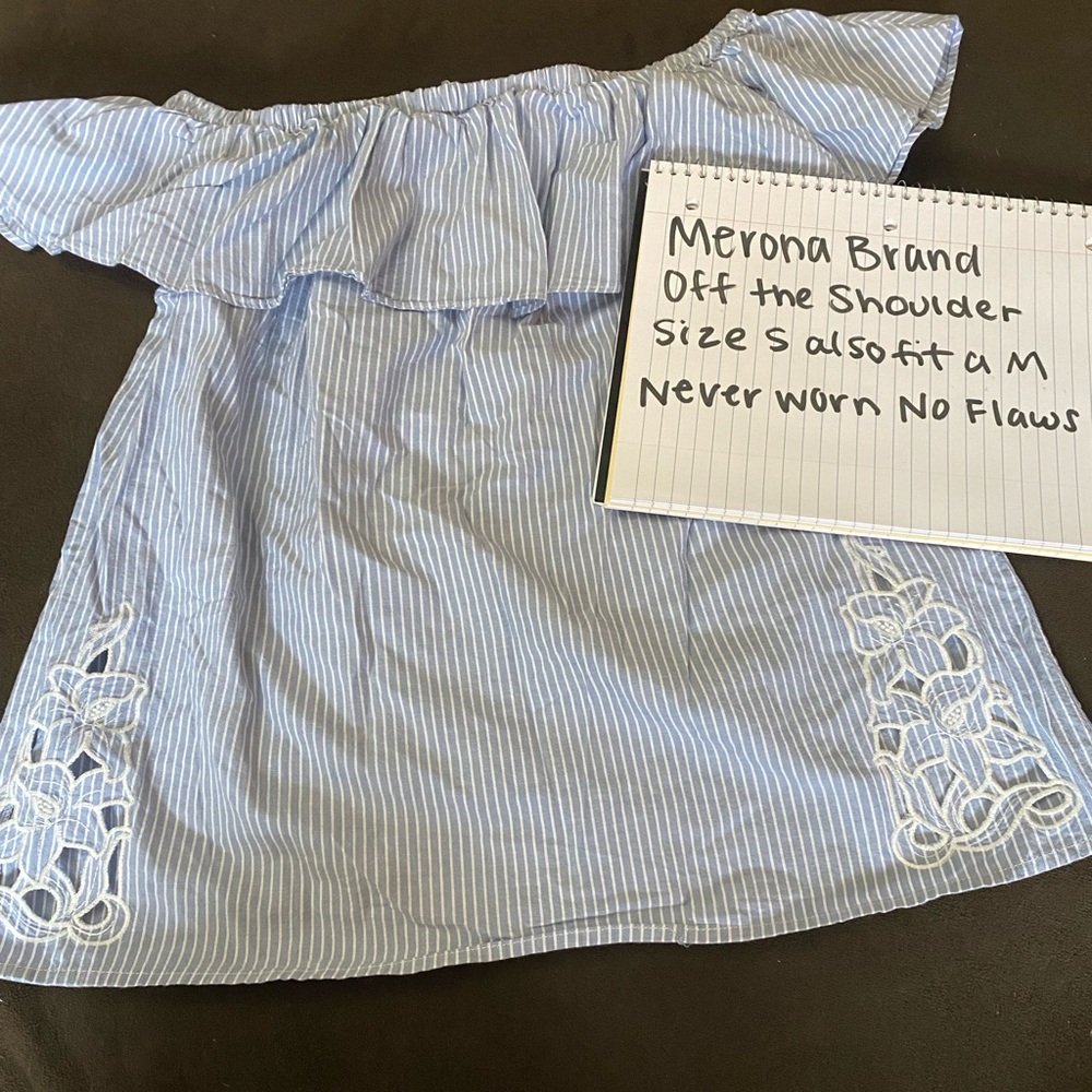 Merona off the shoulder blouse